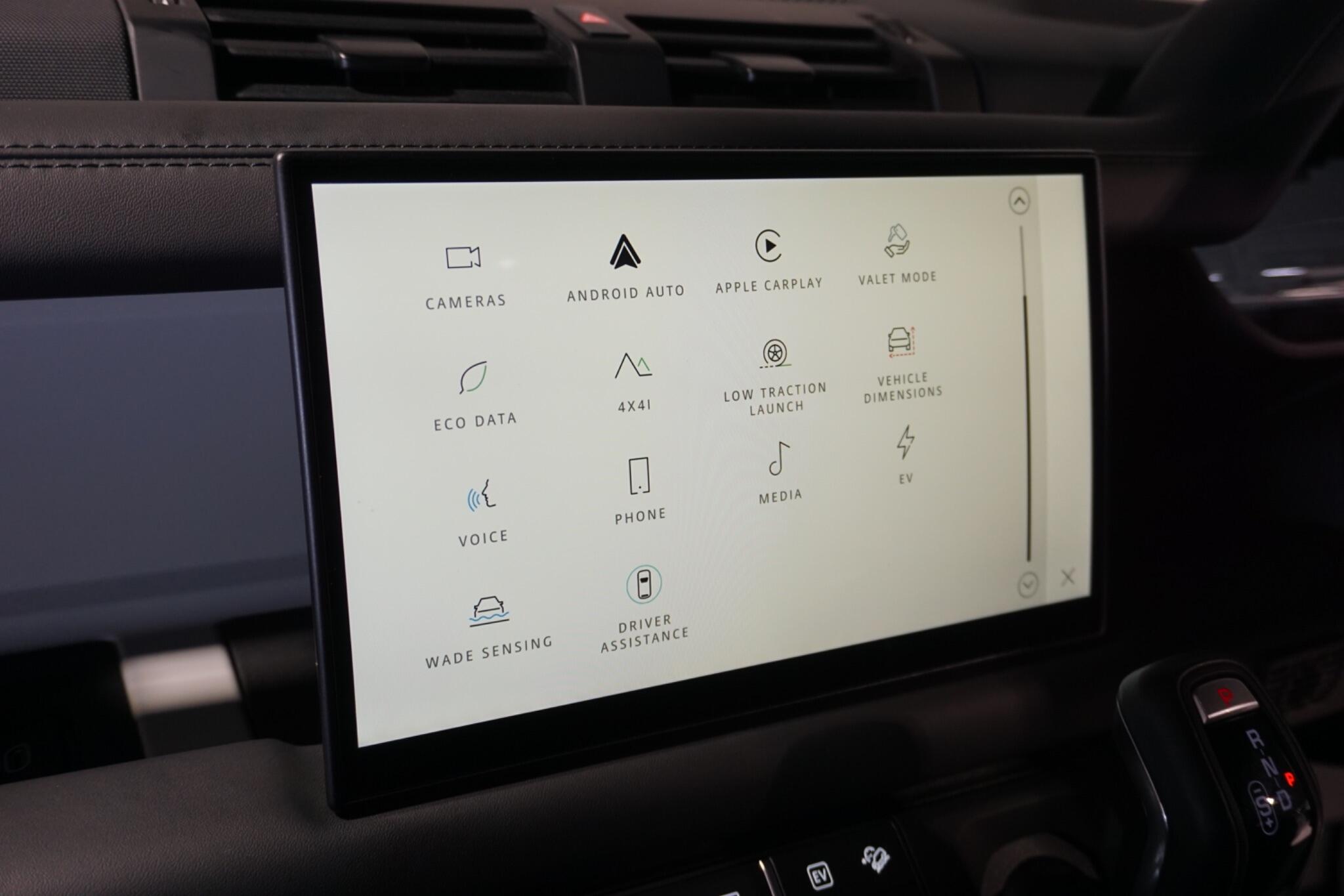 Land Rover Defender 110 2.0 P400e 15.4kWh X-Dynamic HSE SUV 5dr Petrol Plug-in Hybrid Auto 4WD Euro 6 (s/s) (404 ps)